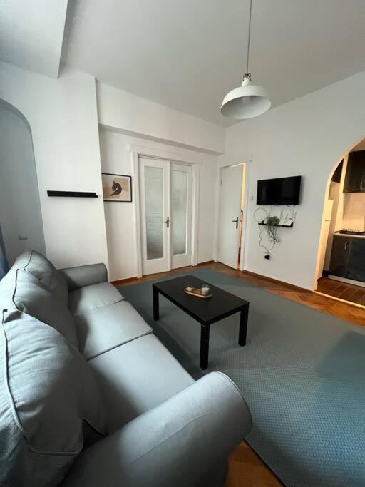 Apartament Ultracentral Universitate บูคาเรสต์ ภายนอก รูปภาพ